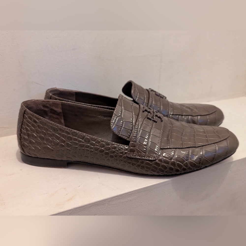 Tory Burch Flats Size 9 Green